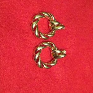 Beautiful Gold Hoop Earrings in Excellent Condition